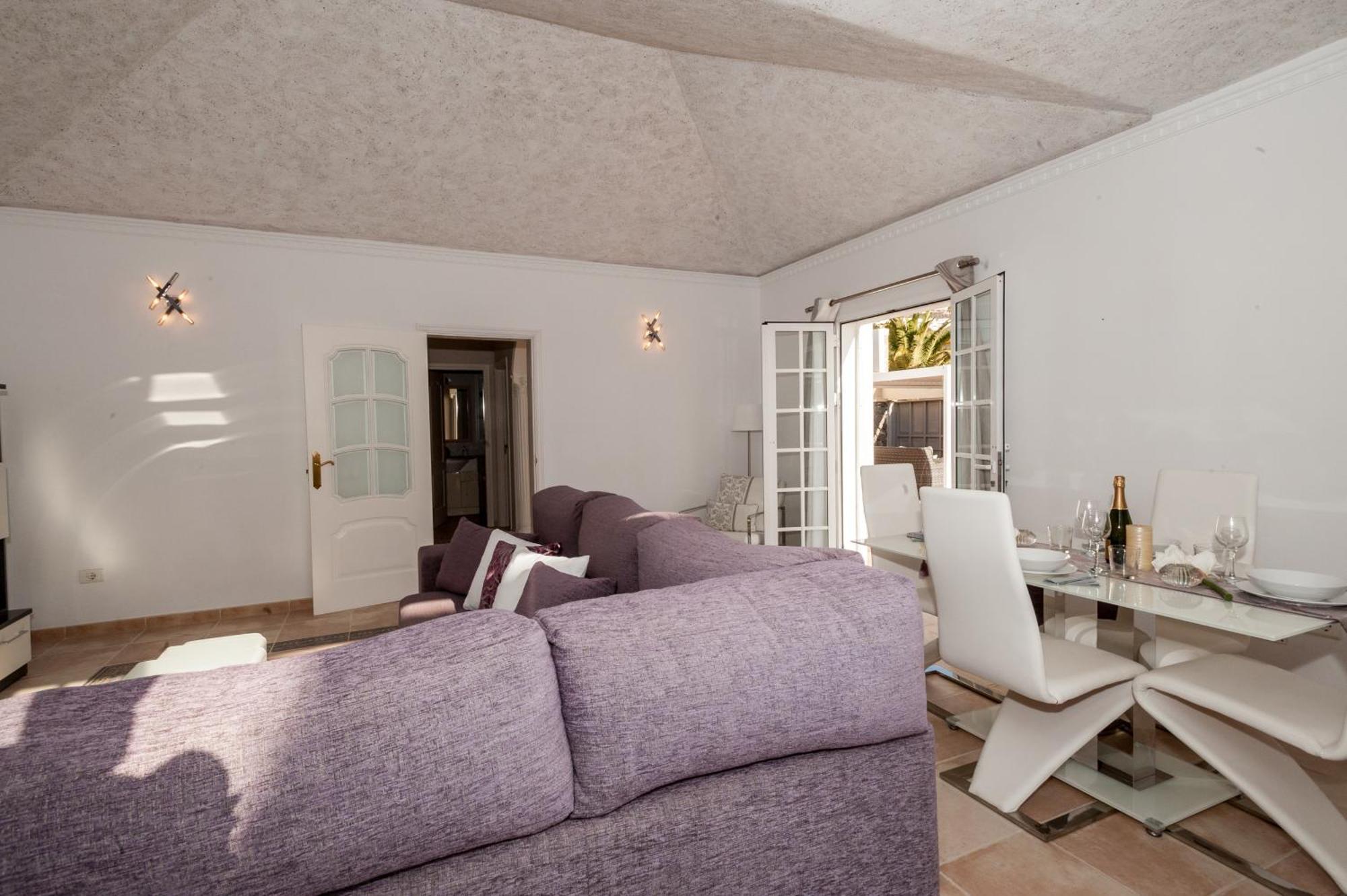 Villa Vanesa Luxury Private Villa With A Heated Pool, 4 Bedrooms And 4 Bathrooms Costa Adeje  Ngoại thất bức ảnh
