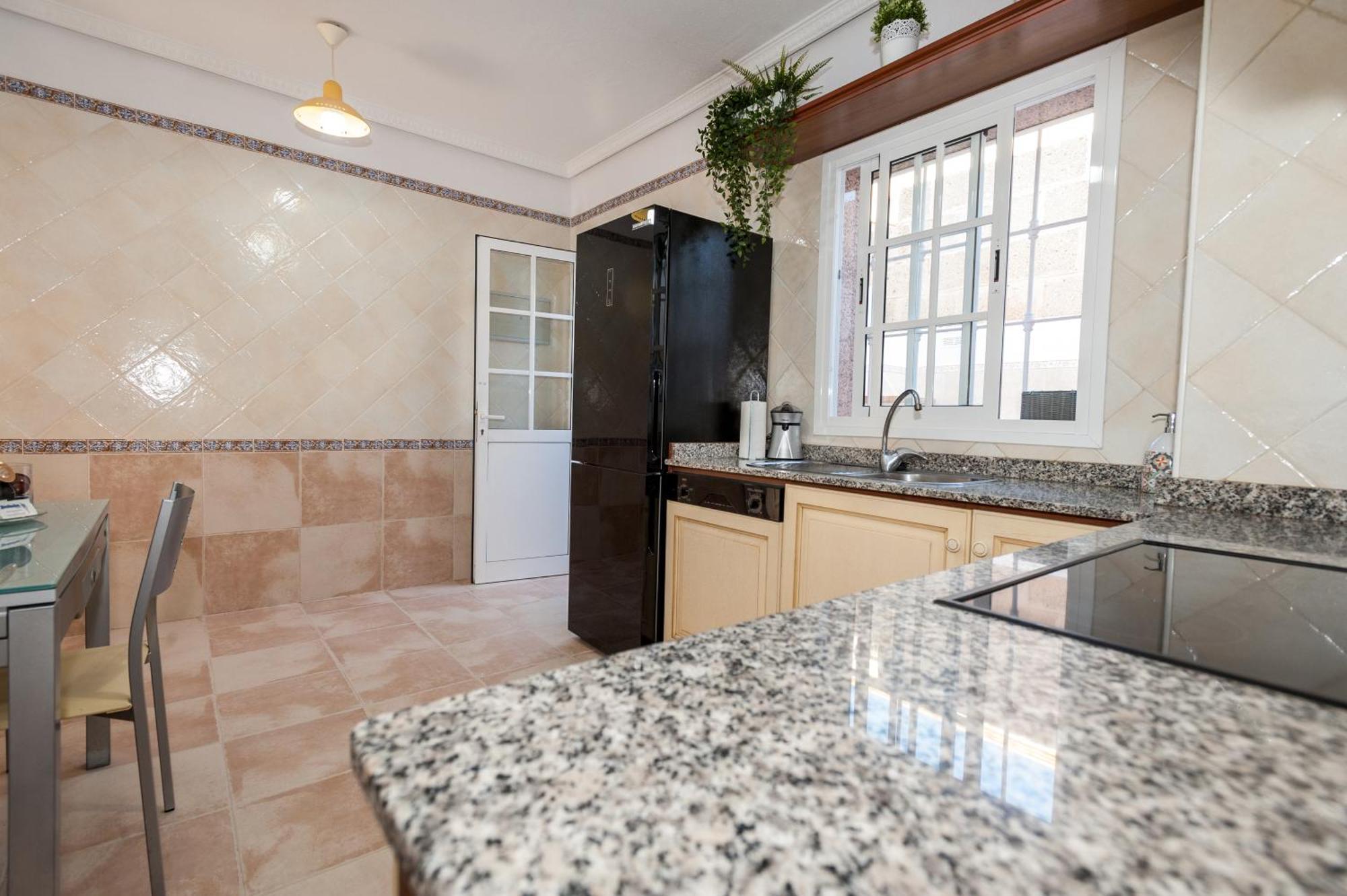 Villa Vanesa Luxury Private Villa With A Heated Pool, 4 Bedrooms And 4 Bathrooms Costa Adeje  Ngoại thất bức ảnh