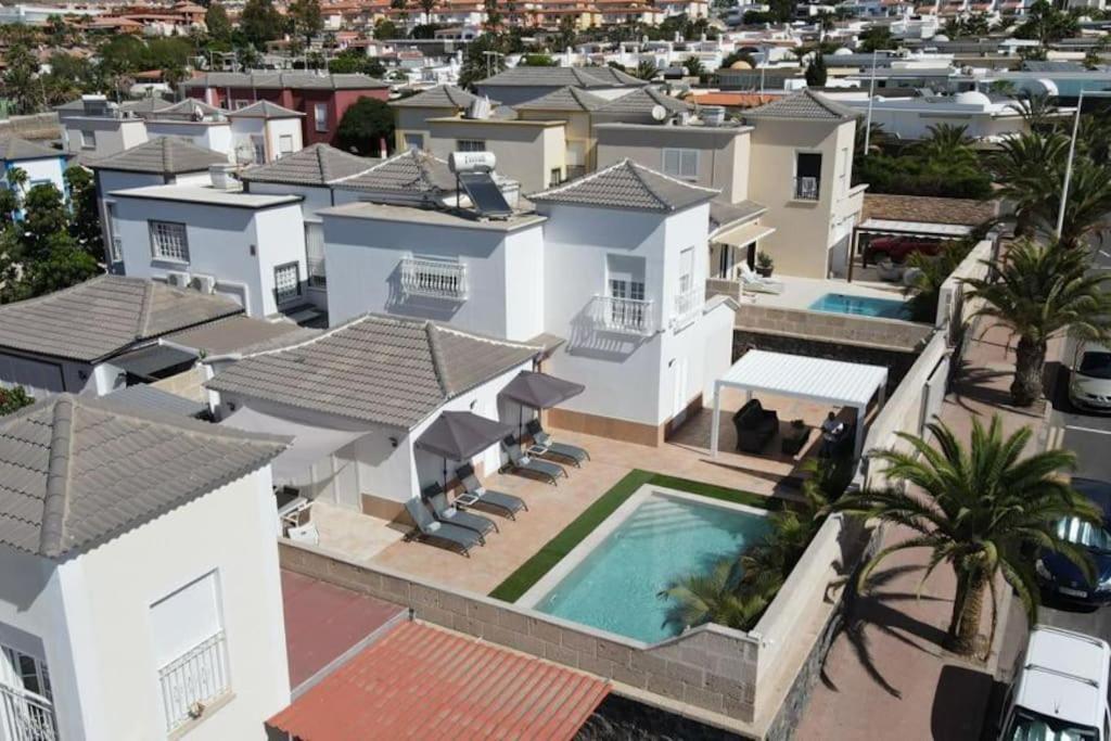 Villa Vanesa Luxury Private Villa With A Heated Pool, 4 Bedrooms And 4 Bathrooms Costa Adeje  Ngoại thất bức ảnh